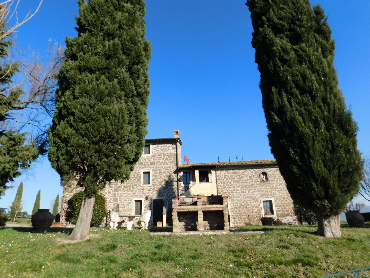 Casale in vendita a Montecatini Val di Cecina (PI) - rif. P533