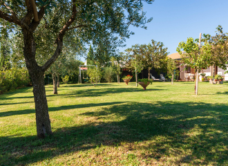 Porzione di bifamiliare in vendita a Riotorto (LI) - rif. C02