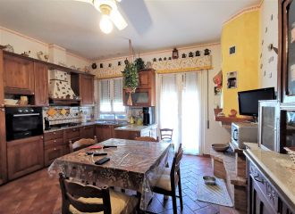 Porzione di bifamiliare in vendita a Venturina Terme (LI) - rif. A809