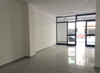 Attività commerciale in affitto a Venturina Terme (LI) - rif. AF2