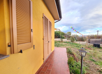 Porzione di trifamiliare in vendita a Piombino (LI) - rif. B207
