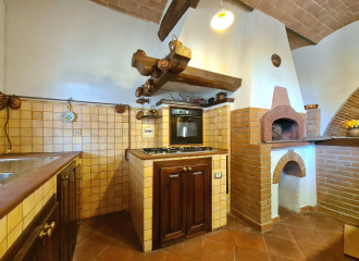 Appartamento indipendente in vendita a Campiglia Marittima (LI) - rif. A823