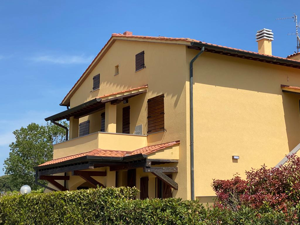 Appartamento indipendente in vendita a Campiglia Marittima (LI) - rif. A827