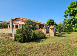 Rustico in vendita a San Vincenzo (LI) - rif. R95