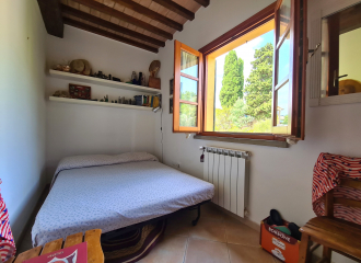 Porzione di trifamiliare in vendita a Suvereto (LI) - rif. G163