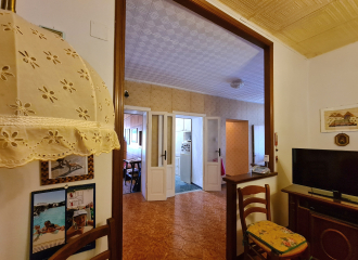 Appartamento indipendente in vendita a Campiglia Marittima (LI) - rif. E180