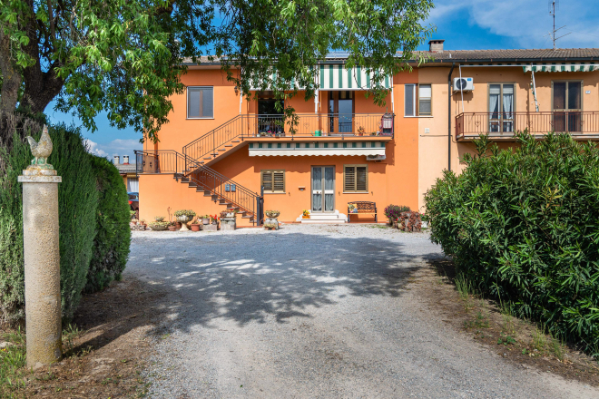 Porzione di casale in vendita a Venturina Terme (LI) - rif. A807