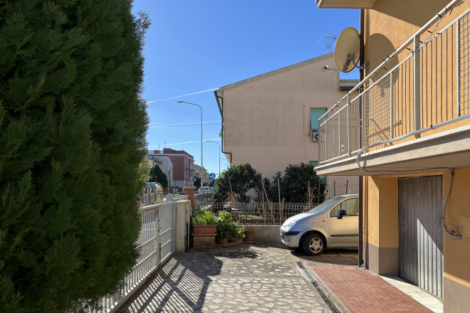 Porzione di bifamiliare in vendita a Venturina Terme (LI) - rif. A847