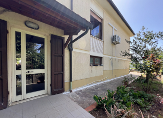 Casa indipendente in vendita a Venturina Terme (LI) - rif. A850
