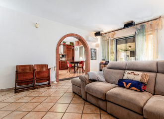 Porzione di trifamiliare in vendita a Venturina Terme (LI) - rif. A853