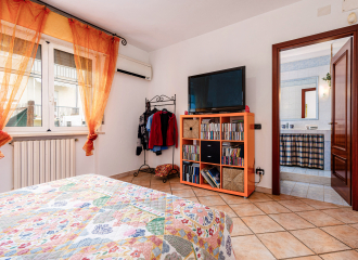 Porzione di trifamiliare in vendita a Venturina Terme (LI) - rif. A853