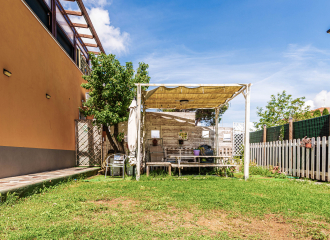 Porzione di trifamiliare in vendita a Venturina Terme (LI) - rif. A853