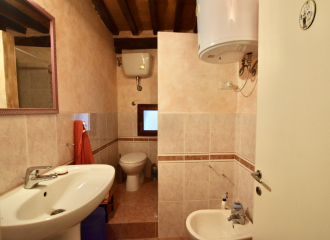 Appartamento indipendente in vendita a Campiglia Marittima (LI) - rif. E177