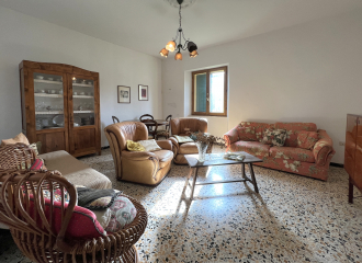Porzione di bifamiliare in vendita a Boccheggiano (GR) - rif. G172