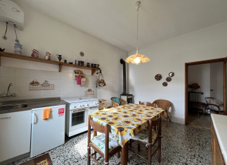 Porzione di bifamiliare in vendita a Boccheggiano (GR) - rif. G172