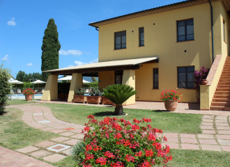 Struttura ricettiva in vendita a Campiglia Marittima (LI) - rif. R101