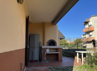 Porzione di bifamiliare in vendita a Venturina Terme (LI) - rif. A860