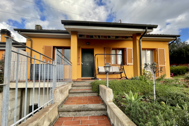 Porzione di trifamiliare in vendita a Piombino (LI) - rif. B207