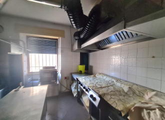 Attività commerciale in vendita a San Vincenzo (LI) - rif. V14