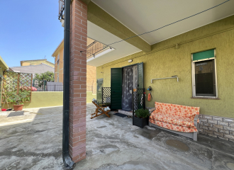 Porzione di bifamiliare in vendita a Venturina Terme (LI) - rif. A872