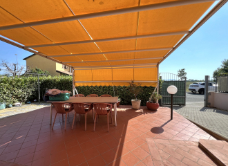 Villetta a schiera  in vendita a Venturina Terme (LI) - rif. A873