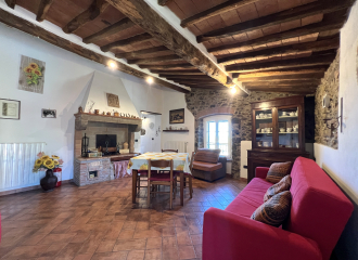 Appartamento in vendita a Campiglia Marittima (LI) - rif. E184
