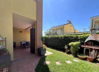 Appartamento indipendente in vendita a Venturina Terme (LI) - rif. A878