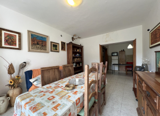 Porzione di trifamiliare in vendita a Suvereto (LI) - rif. G175