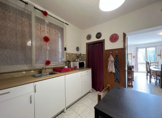 Porzione di trifamiliare in vendita a Suvereto (LI) - rif. G175
