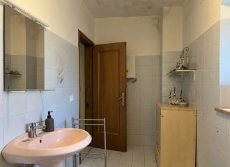 Porzione di trifamiliare in vendita a Suvereto (LI) - rif. G175