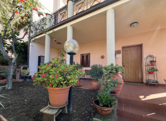 Terratetto in vendita a Venturina Terme (LI) - rif. A879