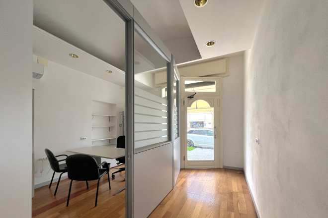 Locale in vendita a Venturina Terme (LI) - rif. V17