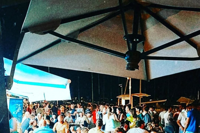 Attività commerciale in vendita a San Vincenzo (LI) - rif. V18