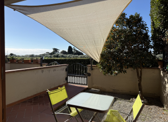 Appartamento indipendente in vendita a Campiglia Marittima (LI) - rif. A882