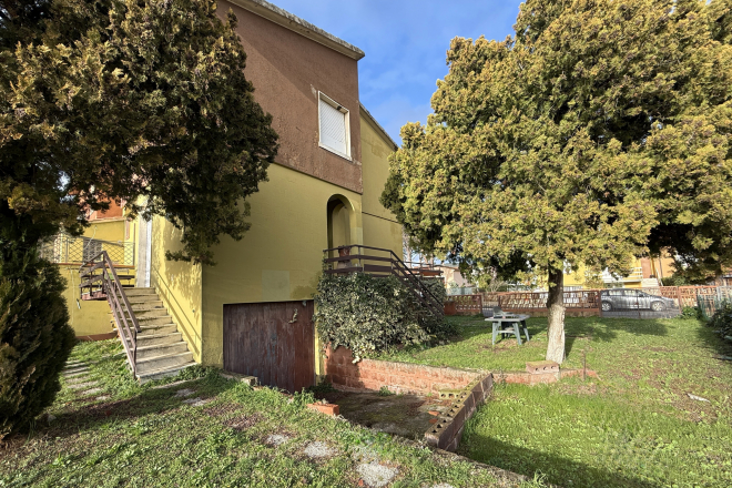 Porzione di bifamiliare in vendita a Venturina Terme (LI) - rif. A883