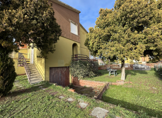 Porzione di bifamiliare in vendita a Venturina Terme (LI) - rif. A883