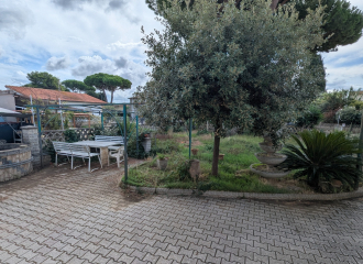 Villa in vendita a Cafaggio (LI) - rif. A885
