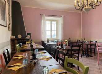 Locale in vendita a Suvereto (LI) - rif. V19