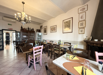 Locale in vendita a Suvereto (LI) - rif. V19