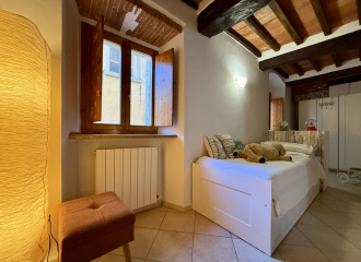 Appartamento in vendita a Campiglia Marittima (LI) - rif. E185