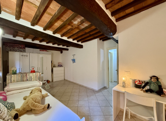 Appartamento in vendita a Campiglia Marittima (LI) - rif. E185