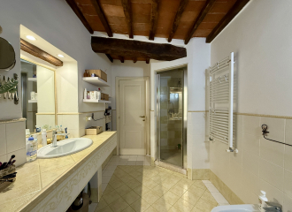 Appartamento in vendita a Campiglia Marittima (LI) - rif. E185