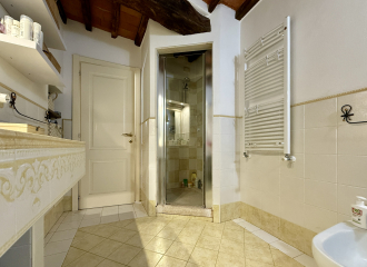 Appartamento in vendita a Campiglia Marittima (LI) - rif. E185