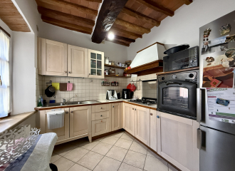 Appartamento in vendita a Campiglia Marittima (LI) - rif. E185
