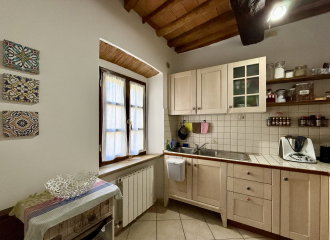 Appartamento in vendita a Campiglia Marittima (LI) - rif. E185
