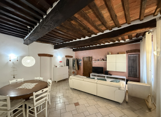 Appartamento in vendita a Campiglia Marittima (LI) - rif. E185