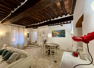 Appartamento in vendita a Campiglia Marittima (LI) - rif. E185