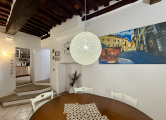 Appartamento in vendita a Campiglia Marittima (LI) - rif. E185