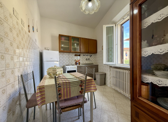 Porzione di bifamiliare in vendita a San Vincenzo (LI) - rif. H288