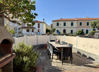 Porzione di bifamiliare in vendita a San Vincenzo (LI) - rif. H288